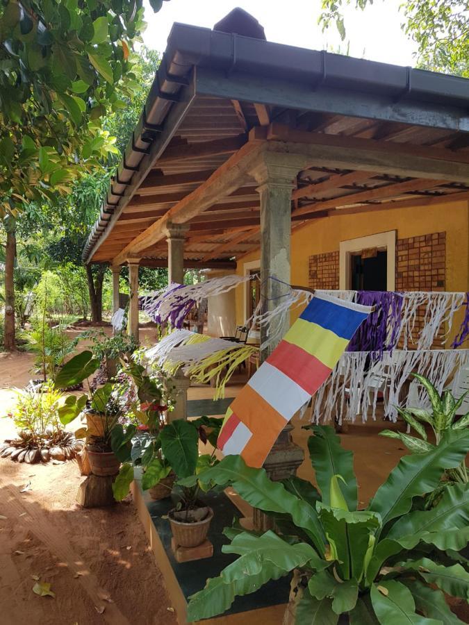 Thilina Homestay Sigirîya Extérieur photo